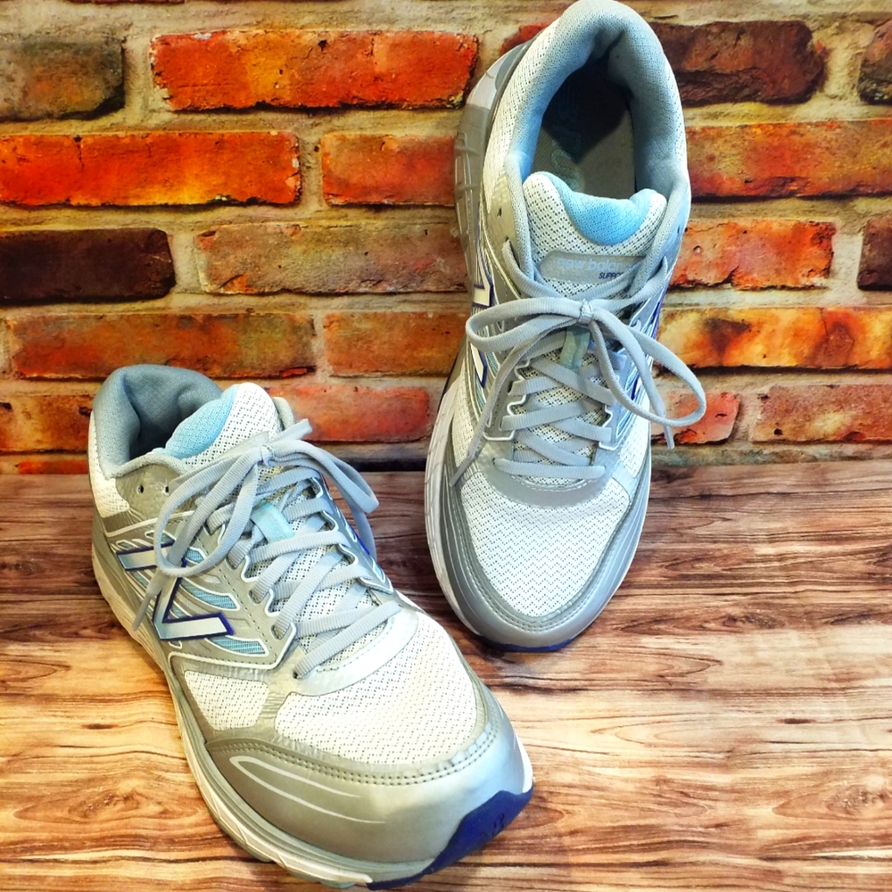 New Balance Gray and Blue Athletic Sneakers Size 11 D
